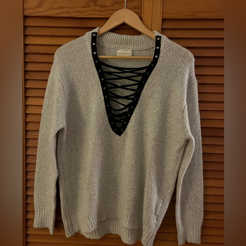 Dreamers Soft Gray Knitwear